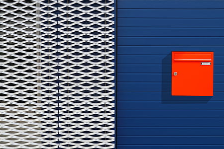 red wall-mount box thumbnail