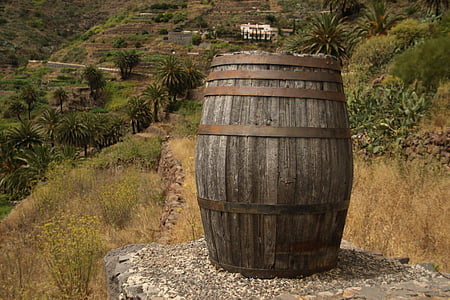 brown wooden barrel thumbnail