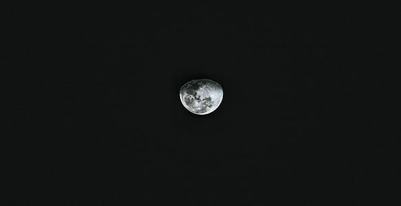 moon photo thumbnail