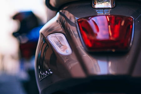 Vespa Scooter Love thumbnail
