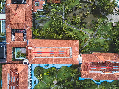 aerial photography of houses during daytime thumbnail