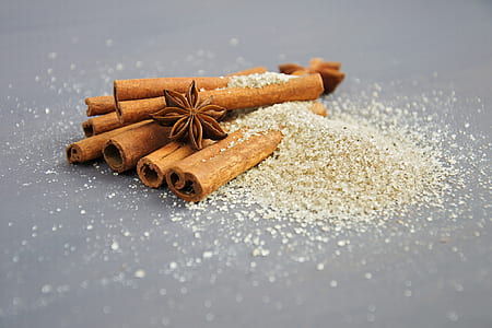closeup photography of brown star anis and cinnamon thumbnail