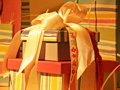 brown tie-up gift box thumbnail