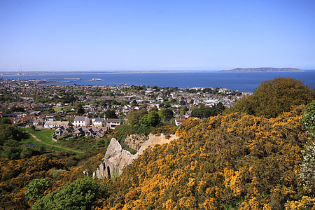 Overlooking Dublin thumbnail