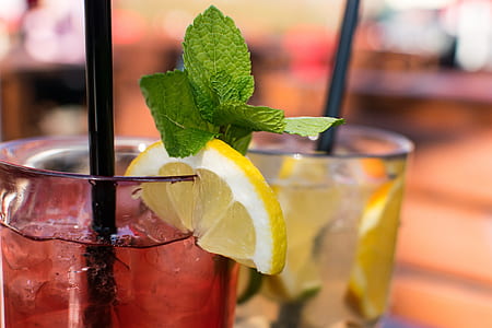 slice of lemon in shallow photography thumbnail