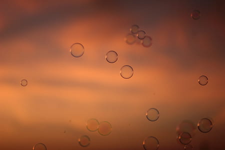 Water Drops in Time Lapse Photography thumbnail