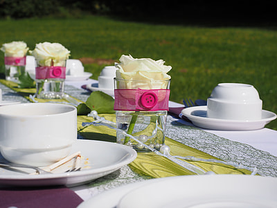 white rose in vase on table thumbnail
