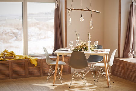 dining table setup thumbnail