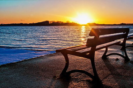 bench near ocean thumbnail