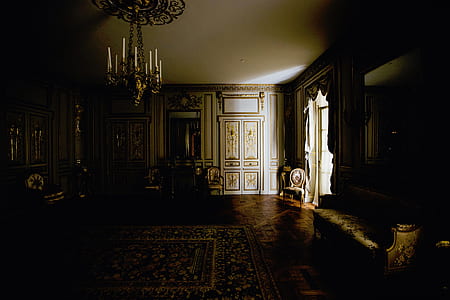 white wooden doors thumbnail