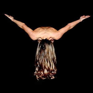 woman naked doing yoga post thumbnail