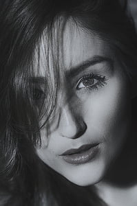 grayscale portrait of woman thumbnail