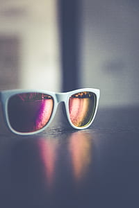 white framed sunglasses thumbnail