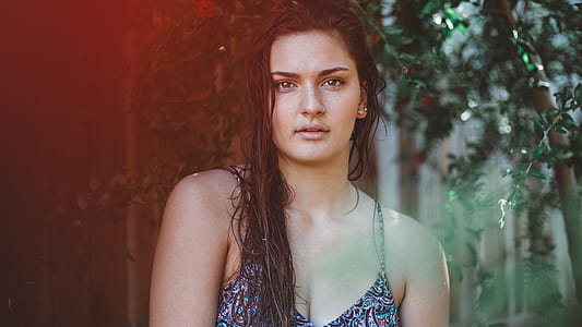 portrait photo of woman thumbnail