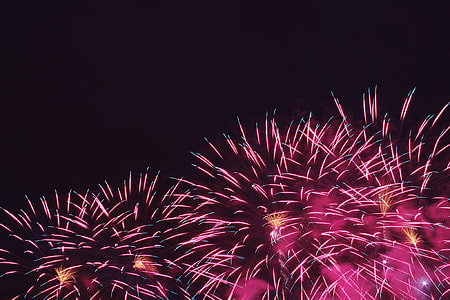 photo of pink fireworks thumbnail