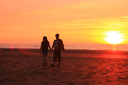 The Evening Sun, Sand Beach thumbnail