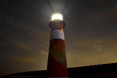 red and white light tower thumbnail