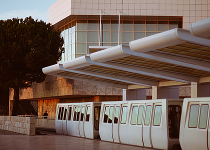 white train in station thumbnail