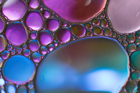 iridescent liquid illustration thumbnail