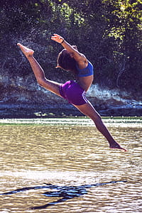 Woman Jump on Body of Water thumbnail