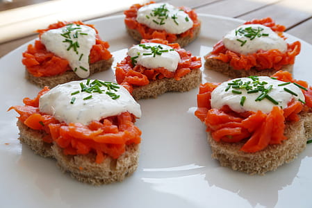 wheat sandwich with tartar sauce thumbnail