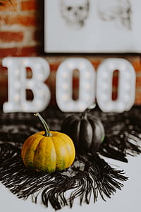 Halloween decorations with Boo Letters thumbnail