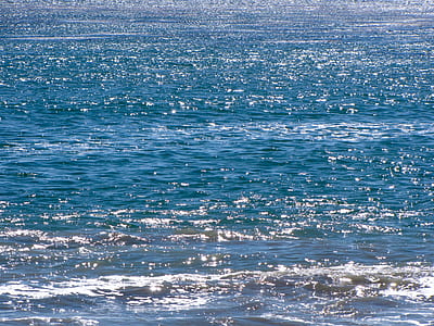 blue sea at daytime thumbnail