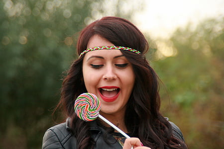 man holding lolipop thumbnail