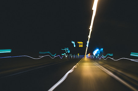 photo of road lights thumbnail