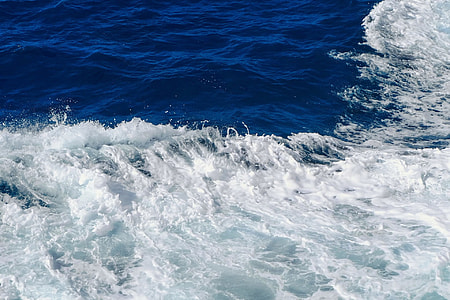 ocean waves waving the ocean thumbnail