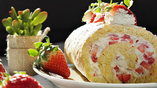 red strayberries and baked bread thumbnail