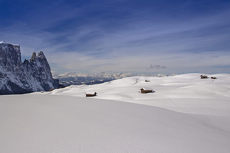 mountain near snowfield thumbnail