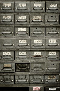 gray locker thumbnail