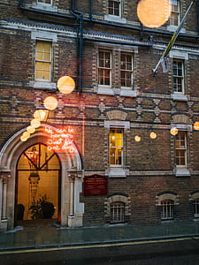 facade of building thumbnail