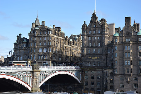 Old Town in Edinburgh thumbnail