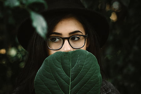 woman covering her mount of leaf thumbnail