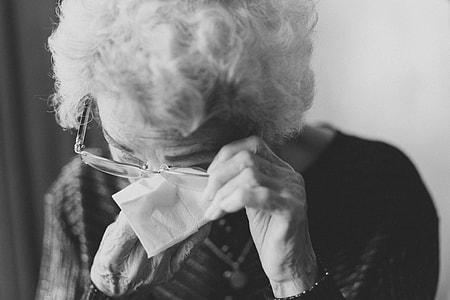 greyscale photo of woman in sunglasses thumbnail