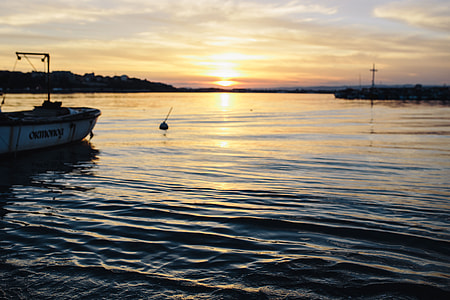 Sunset over the sea thumbnail