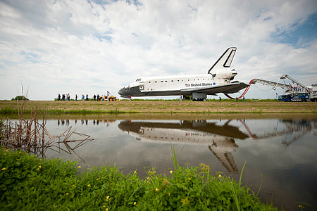 Atlantis Space Shuttle, Spaceship thumbnail