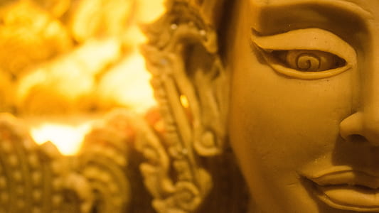 Buddha statue thumbnail
