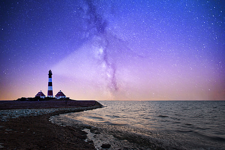 lighted lighthouse thumbnail