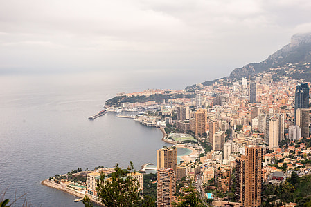 city beside body of water thumbnail