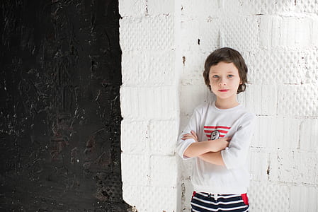 girl wearing white and red shirt thumbnail