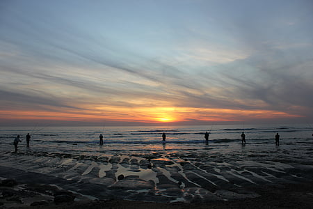 people near ocean thumbnail