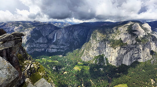 Beautiful Landscape thumbnail