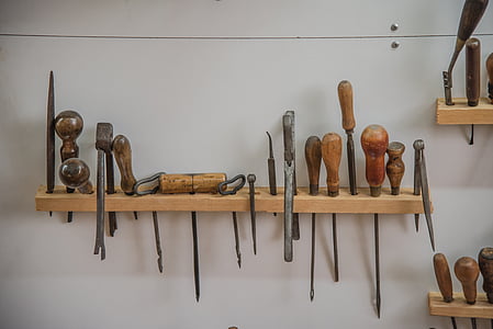 assorted hand tool lot thumbnail