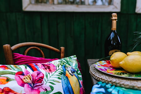Exotic Garden Party Decorations thumbnail