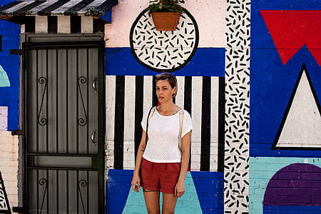 person, woman, art, graffiti thumbnail