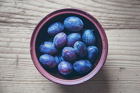 purple berries thumbnail