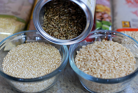 close-up photography of bird seeds in clear glass bowl thumbnail